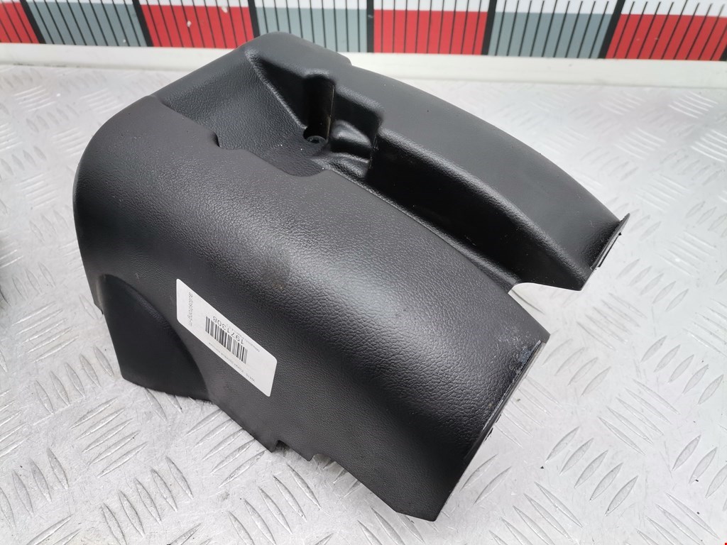 Кожух рулевой колонки MITSUBISHI Pajero IV 2006-2022