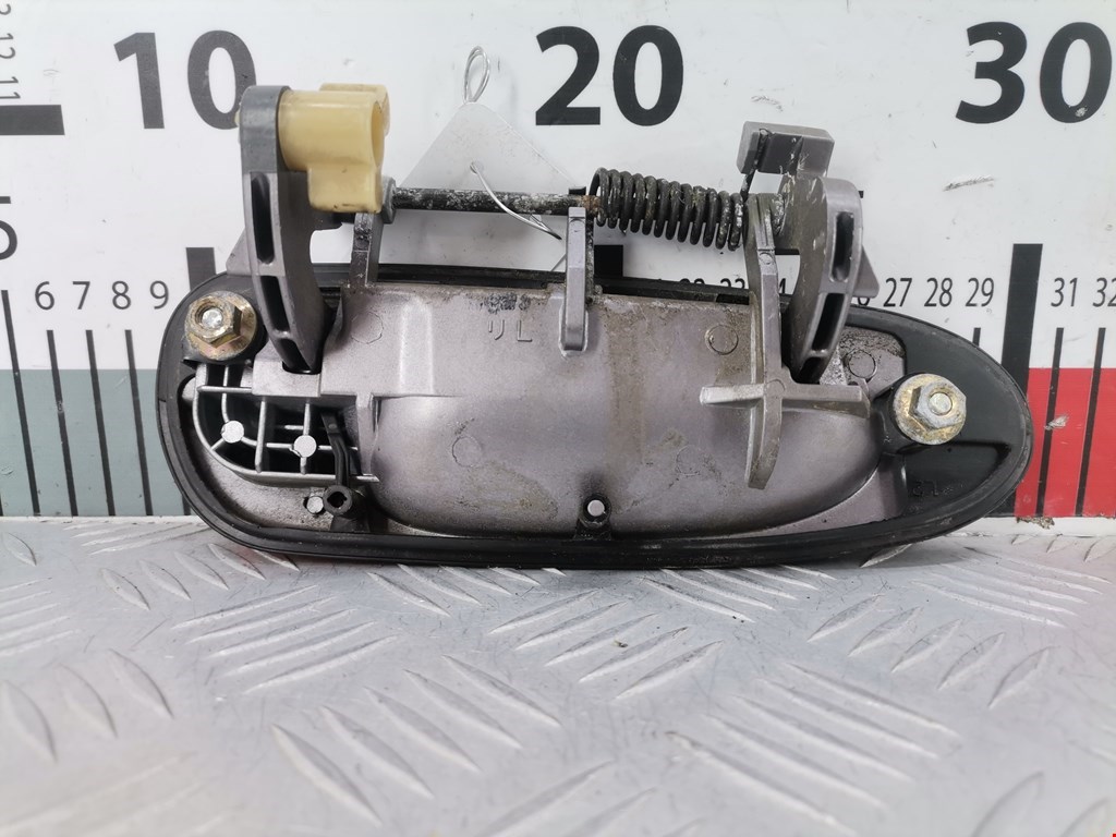 Ручка двери задней наружная левая MAZDA Xedos 6 1992-1999