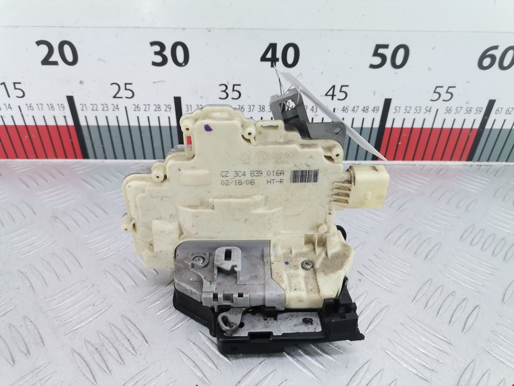 Замок двери задней правой VOLKSWAGEN Tiguan 2007-2016