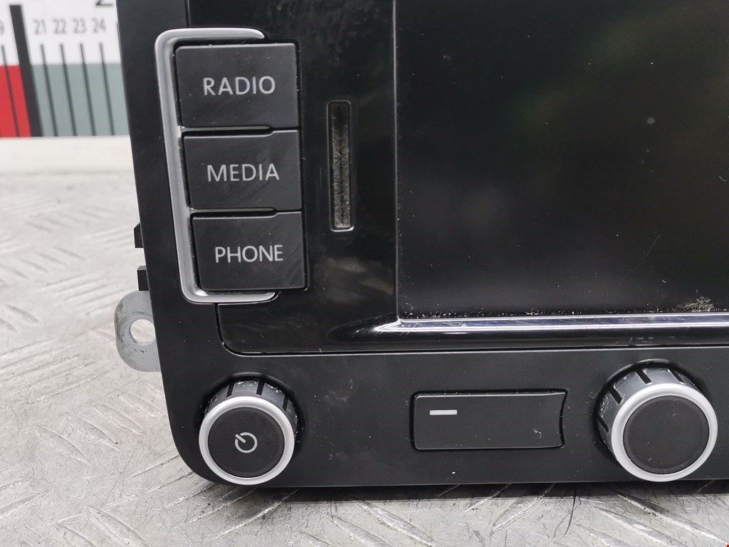 Магнитола VOLKSWAGEN Passat B7 2011-2015