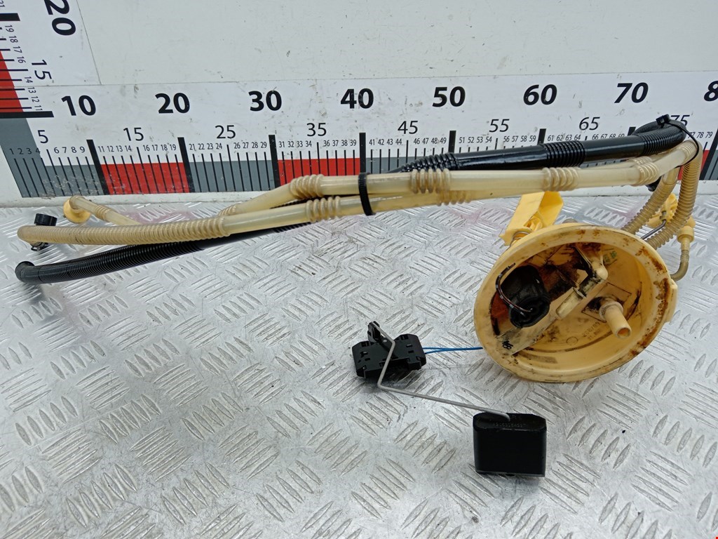 Датчик уровня топлива BMW 1-Series (E81/E82/E87/E88) (2004-2014)