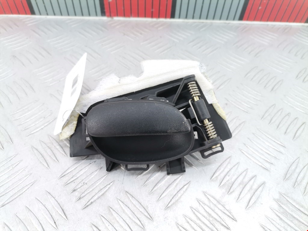 Ручка дверная передняя внутренняя левая PEUGEOT 206 1998-2012