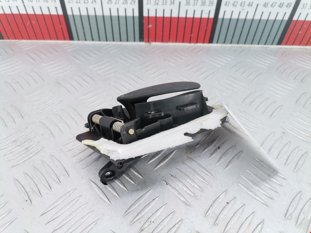 Ручка дверная передняя внутренняя левая PEUGEOT 206 1998-2012