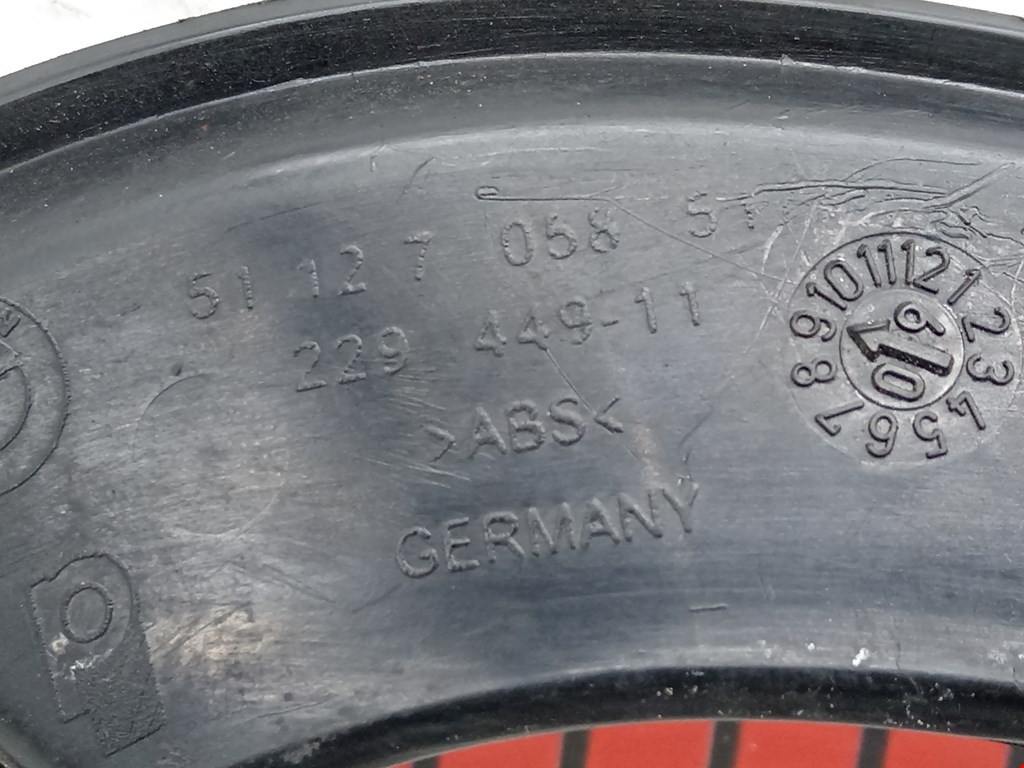 Кронштейн заднего бампера левый правый BMW 1er E81\E87 2004-2011