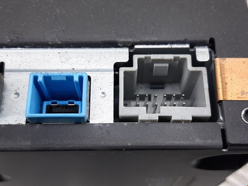 Ченджер компакт дисков LAND ROVER Freelander II 2006-2014