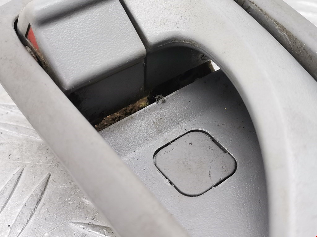 Ручка дверная задняя внутренняя правая KIA Sorento 2002-2009