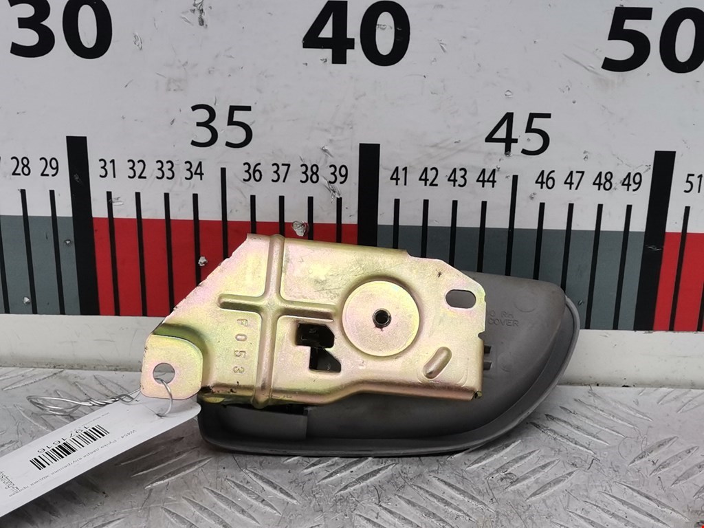 Ручка дверная задняя внутренняя правая KIA Sorento 2002-2009