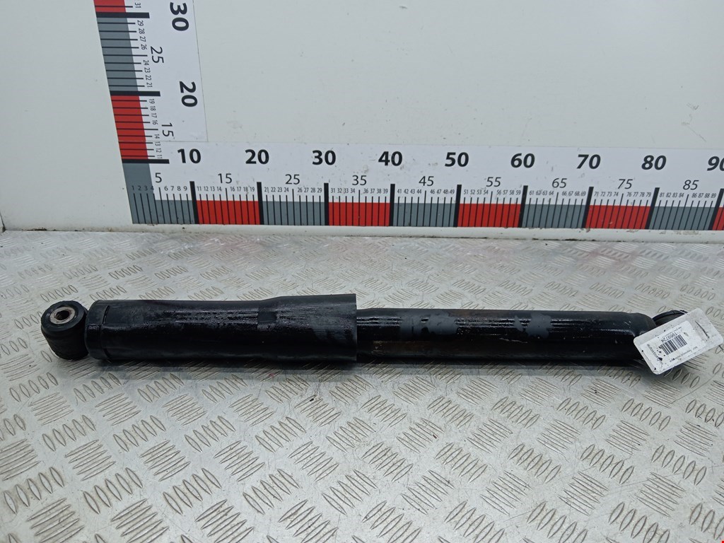 Амортизатор задний левый JEEP Grand Cherokee WK 2004-2010