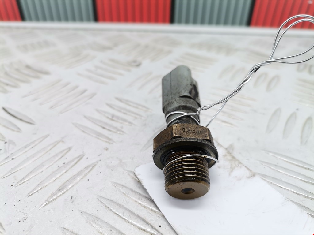 Датчик давления масла PEUGEOT 406 1995-1999