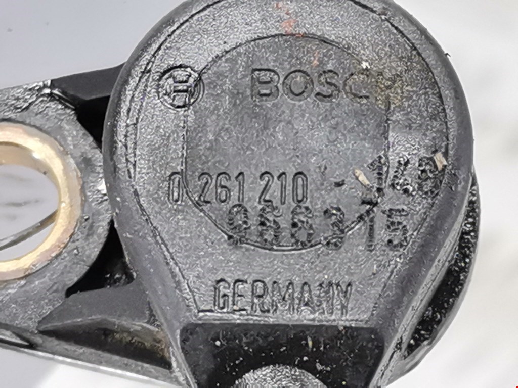 Датчик положения коленвала VOLKSWAGEN Bora 1998-2005