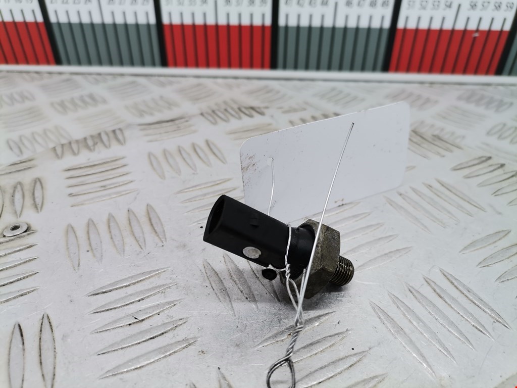 Датчик давления масла VOLKSWAGEN Bora 1998-2005