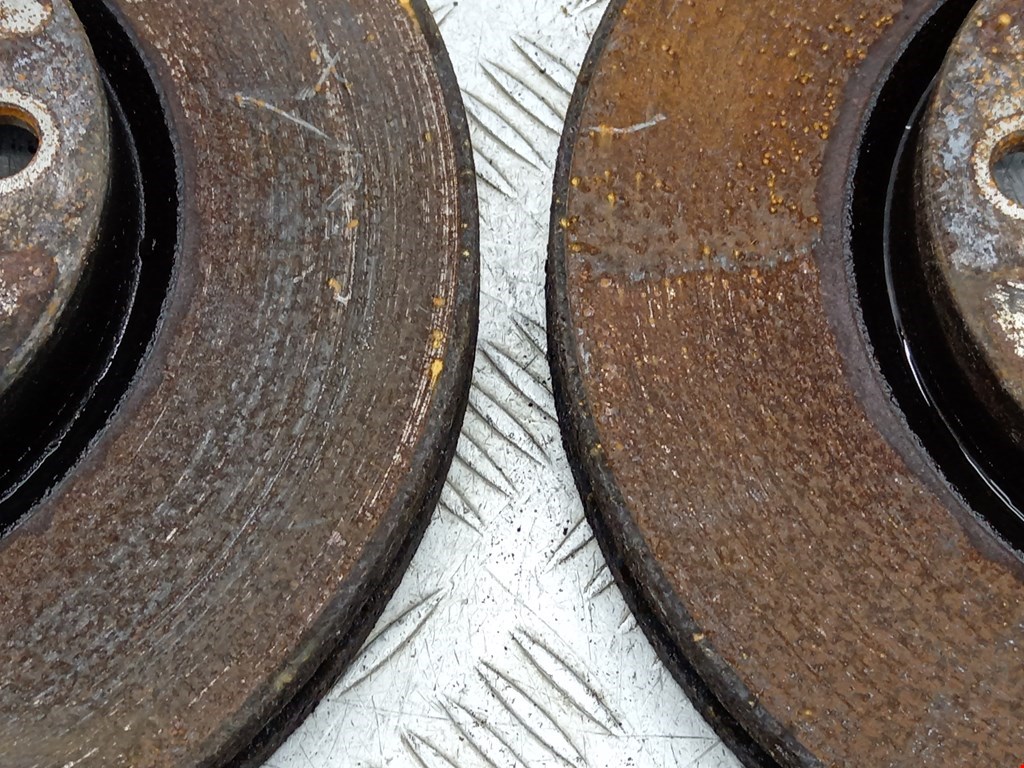 Диск тормозной передний OPEL Corsa D 2006-2014