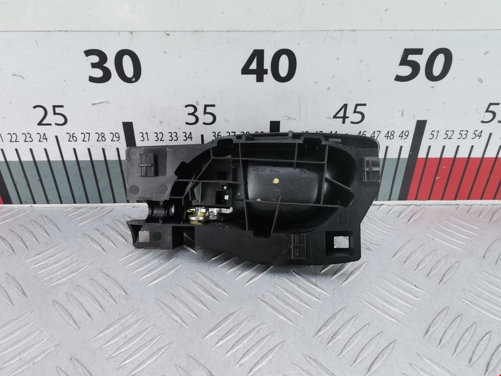 Ручка дверная задняя внутренняя правая PEUGEOT 308 2007-2015