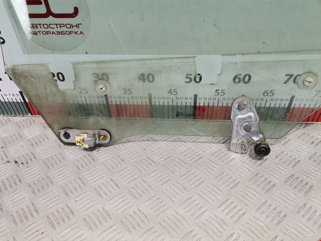 Стекло двери заднее правое SUBARU Impreza 2000-2007