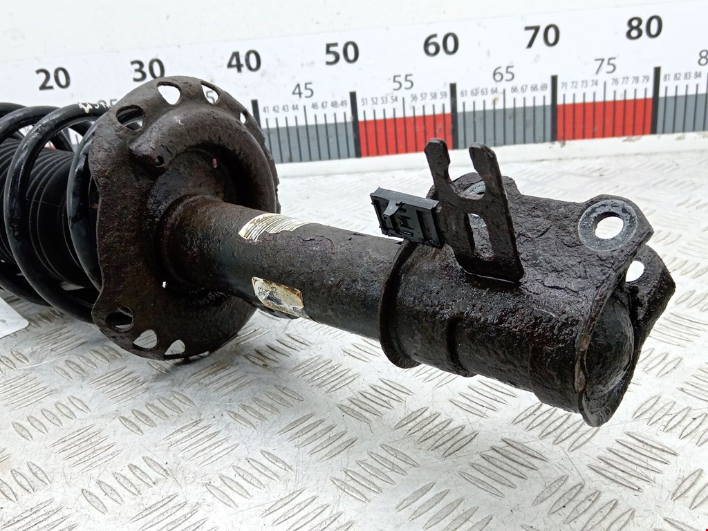 Амортизатор передний левый OPEL Astra H/Family 2004-2015