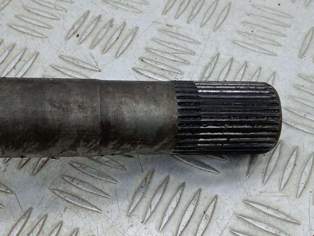 Полуось (привод, приводной вал) задняя левая KIA Sorento 2002-2009