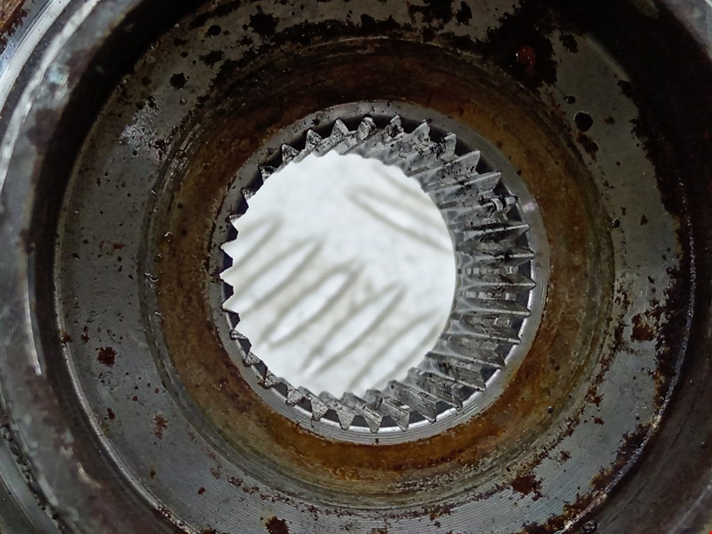 Ступица передняя правая OPEL Astra H/Family 2004-2015