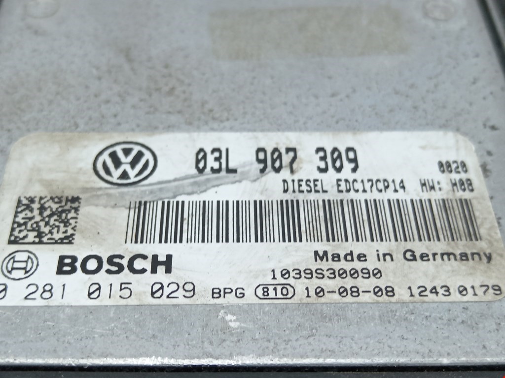 Блок управления двигателя (ЭБУ) VOLKSWAGEN Passat B6 2005-2011
