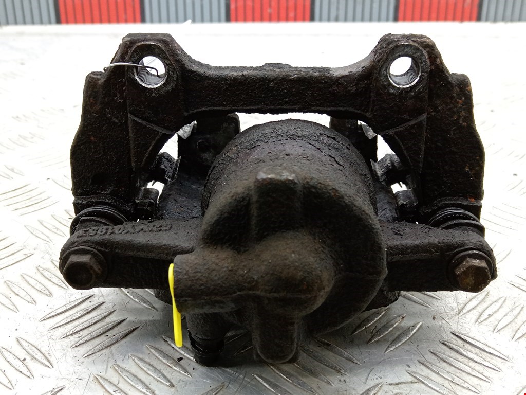 Суппорт передний правый OPEL Corsa D 2006-2014