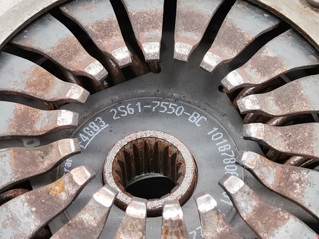 Маховик (демпфер сцепления) FORD Fiesta 2001-2008