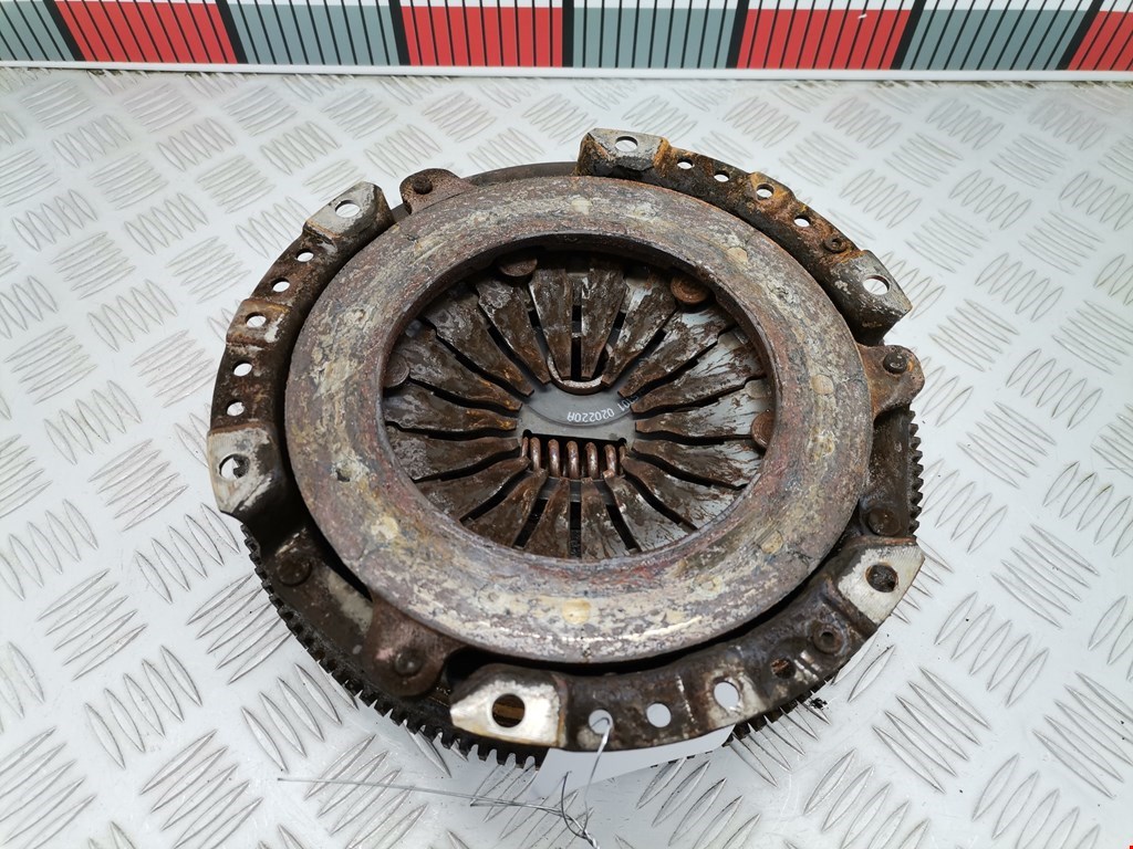 Маховик (демпфер сцепления) FORD Fiesta 2001-2008