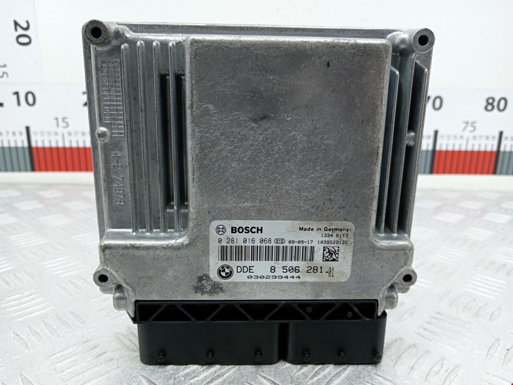 Блок управления двигателя (ЭБУ) BMW 1er E81\E87 2004-2011