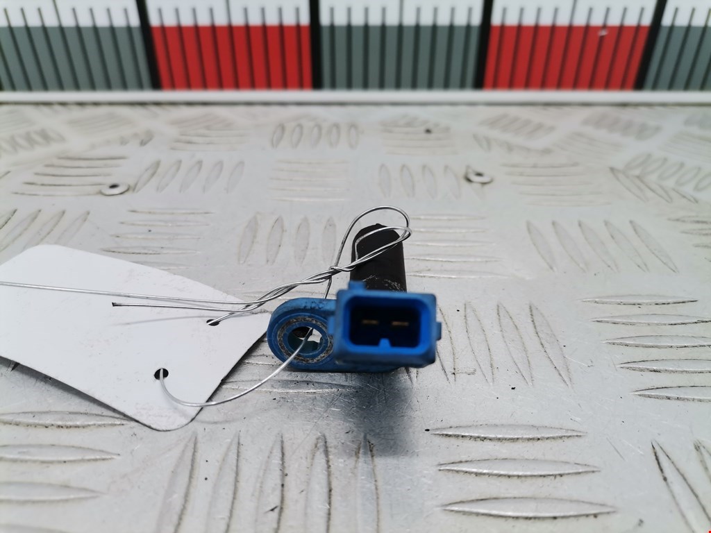 Датчик положения коленвала FORD Fiesta 2001-2008