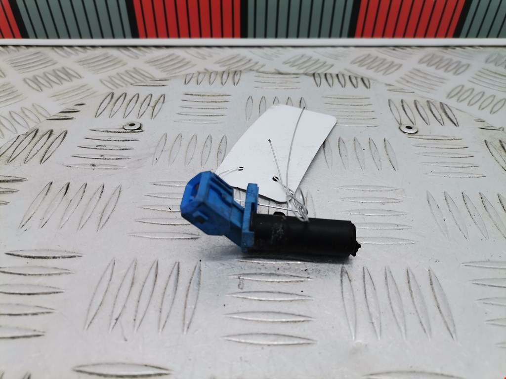 Датчик положения коленвала FORD Fiesta 2001-2008