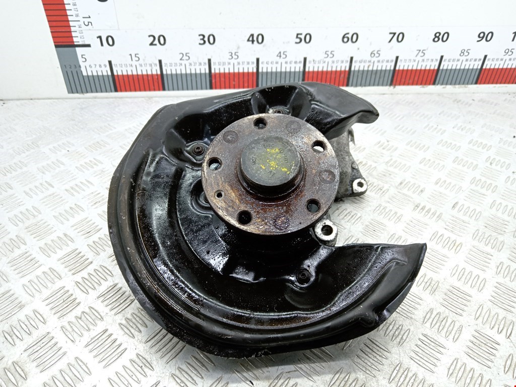 Ступица задняя левая VOLKSWAGEN Passat B7 2011-2015