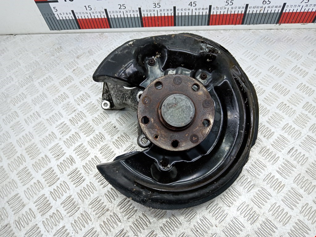 Ступица задняя правая VOLKSWAGEN Passat B7 2011-2015