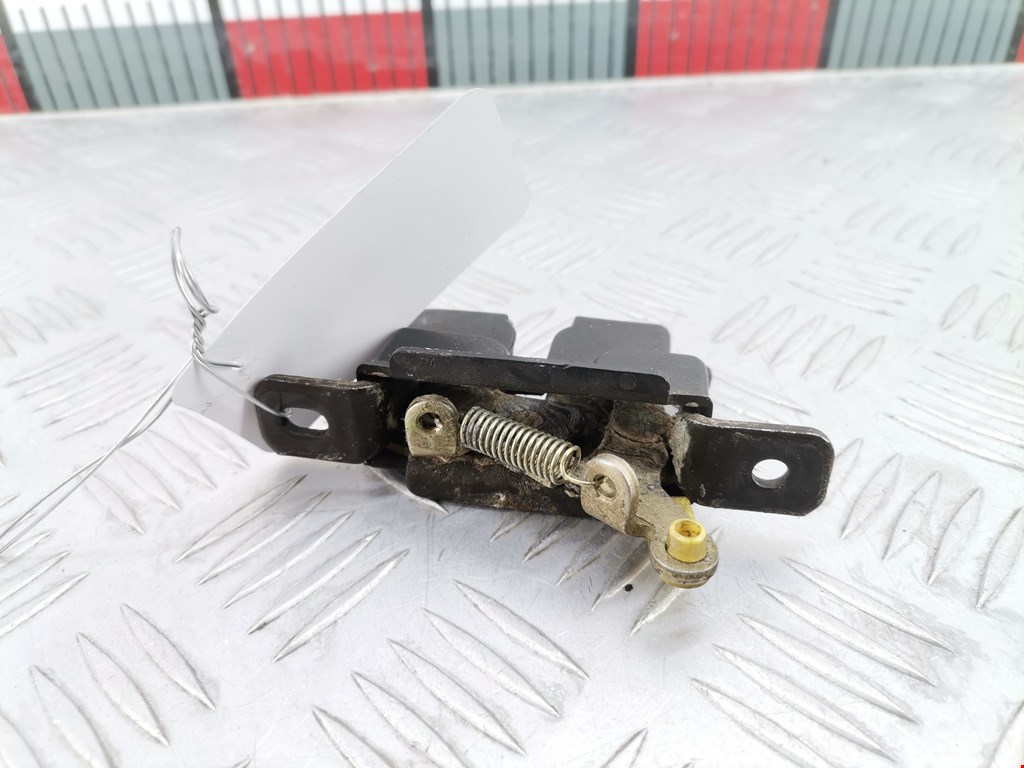 Замок багажника (крышки двери) MAZDA Xedos 6 1992-1999