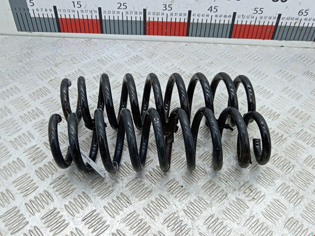 Пружина задняя левая/правая BMW 1er E81\E87 2004-2011