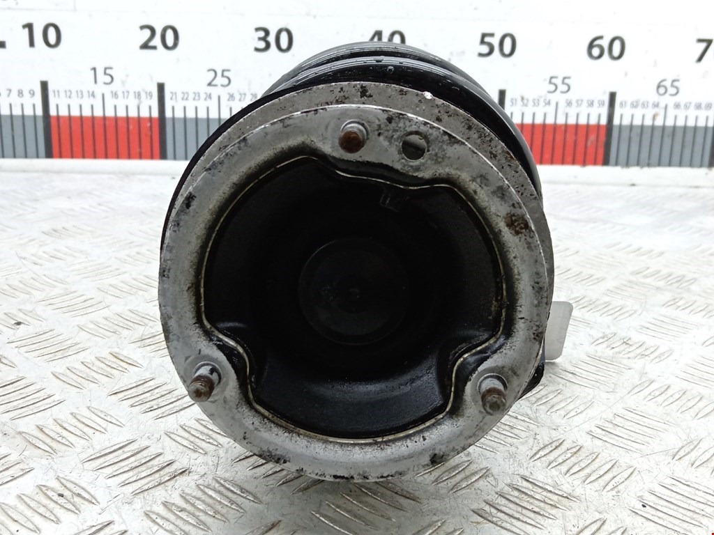 Амортизатор передний левый BMW 1er E81\E87 2004-2011