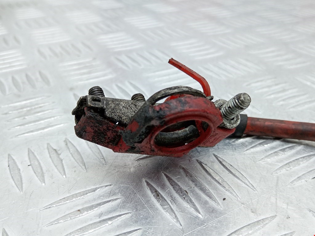 Клемма аккумулятора (плюс) + FIAT Panda 2003-2012