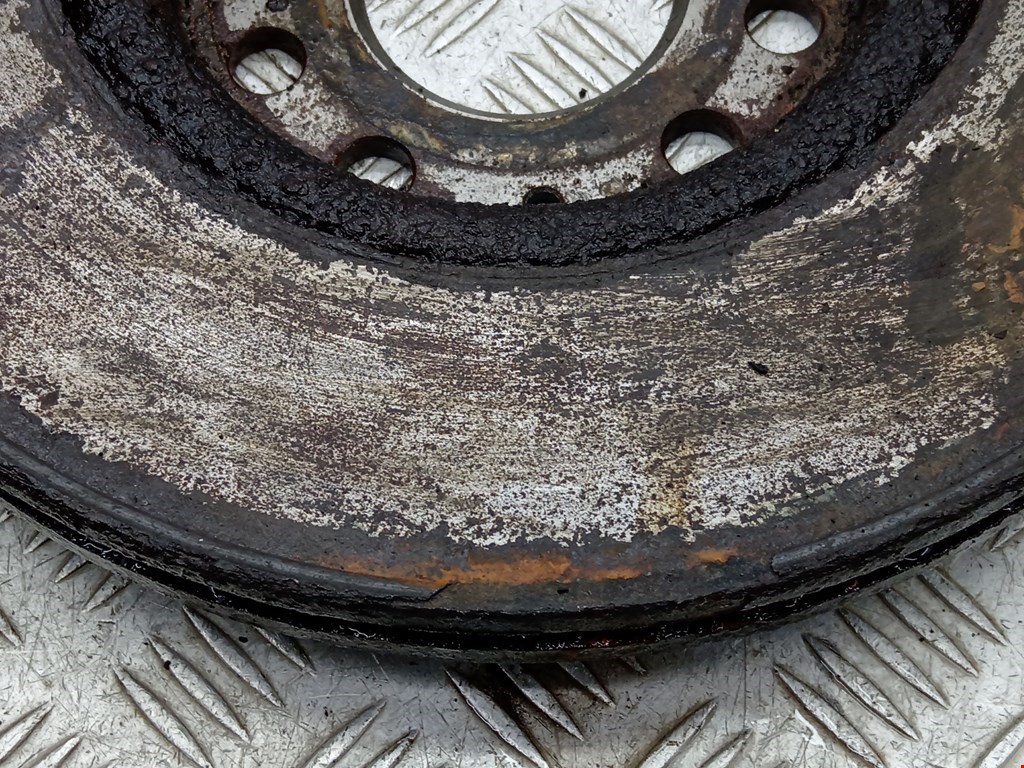 Диск тормозной передний VOLKSWAGEN Passat B6 2005-2011