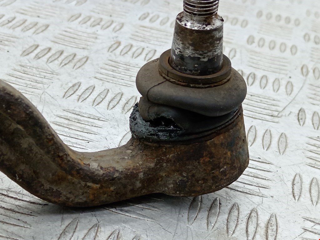 Рычаг передний левый LAND ROVER Range Rover 2002-2012