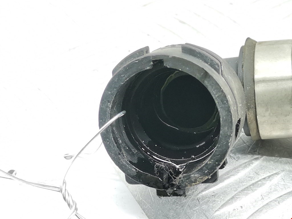 Патрубок отопителя BMW 1er E81\E87 2004-2011