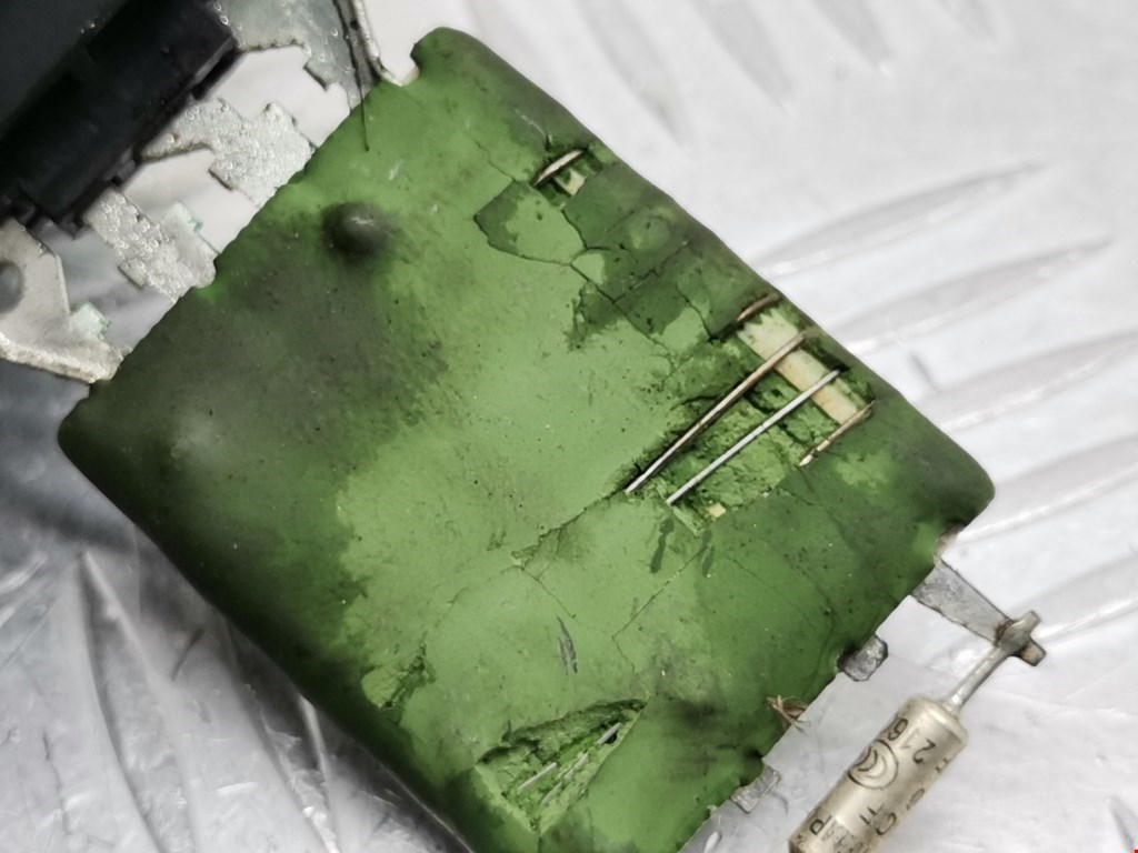 Резистор отопителя (сопротивление печки) OPEL Corsa D 2006-2014