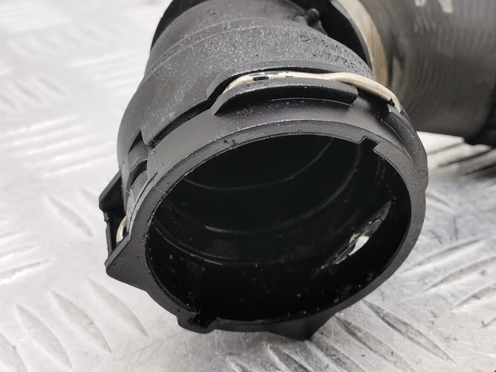 Патрубок BMW 1er E81\E87 2004-2011