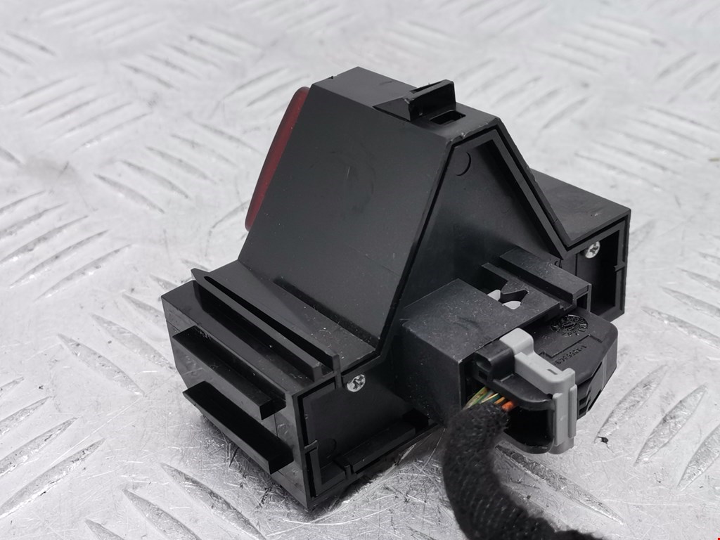 Кнопка аварийной сигнализации (аварийки) OPEL Corsa D 2006-2014