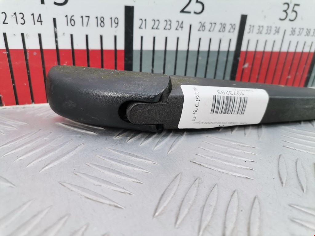 Поводок дворника задний (заднего) TOYOTA RAV 4 XA30 2006-2012