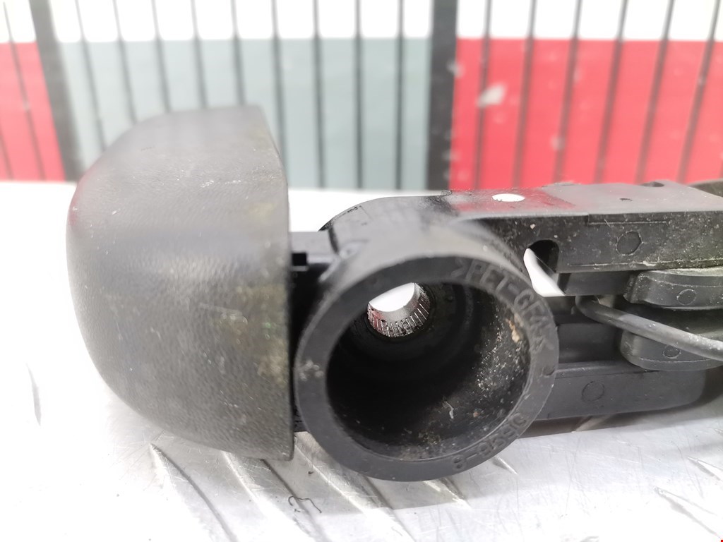 Поводок дворника задний (заднего) TOYOTA RAV 4 XA30 2006-2012