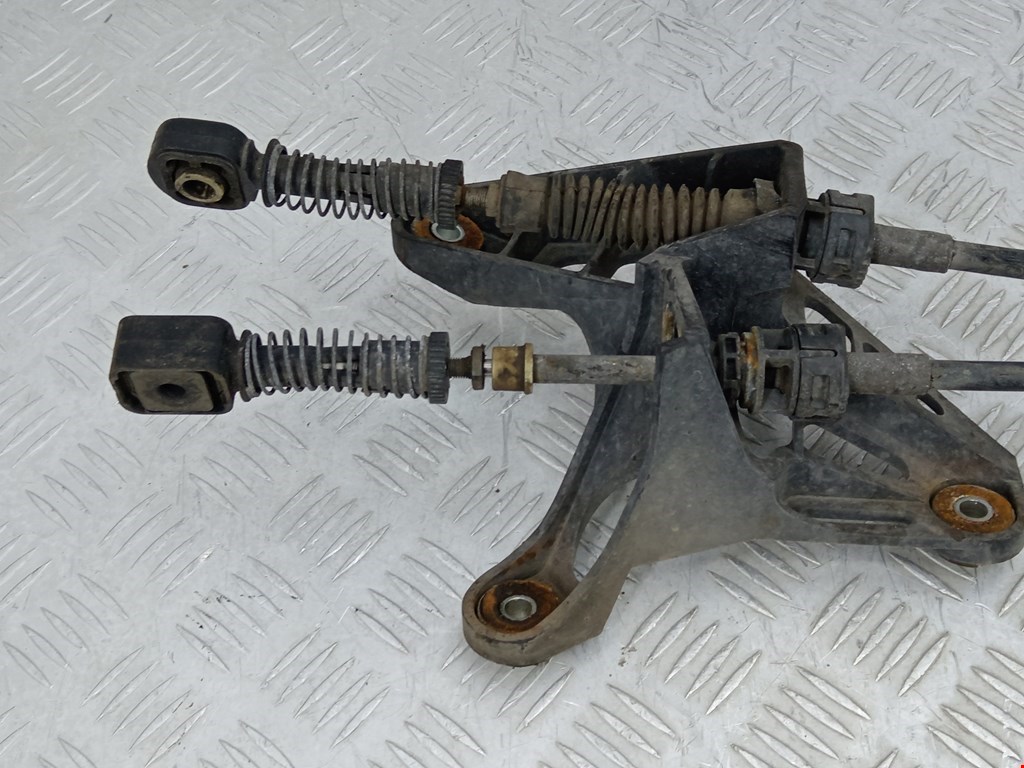 Кулиса (селектор) АКПП/МКПП в салоне VOLKSWAGEN Passat B6 2005-2011