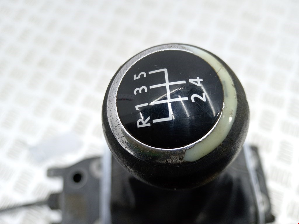 Кулиса (селектор) АКПП/МКПП в салоне VOLKSWAGEN Passat B6 2005-2011