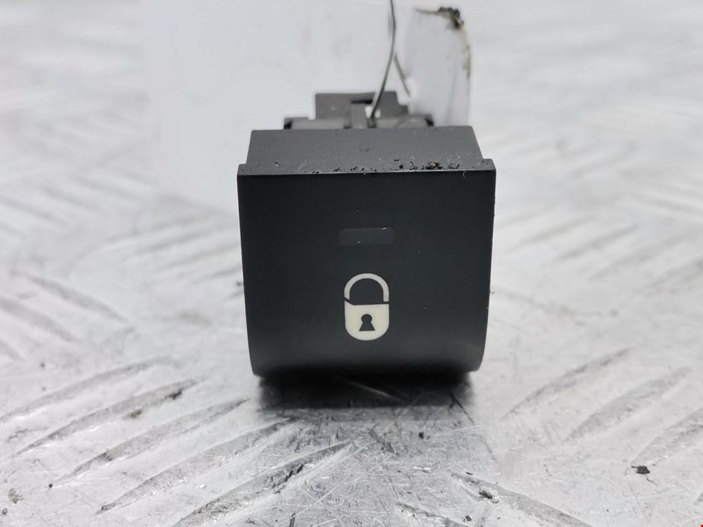 Кнопка центрального замка PEUGEOT 207 2006-2015