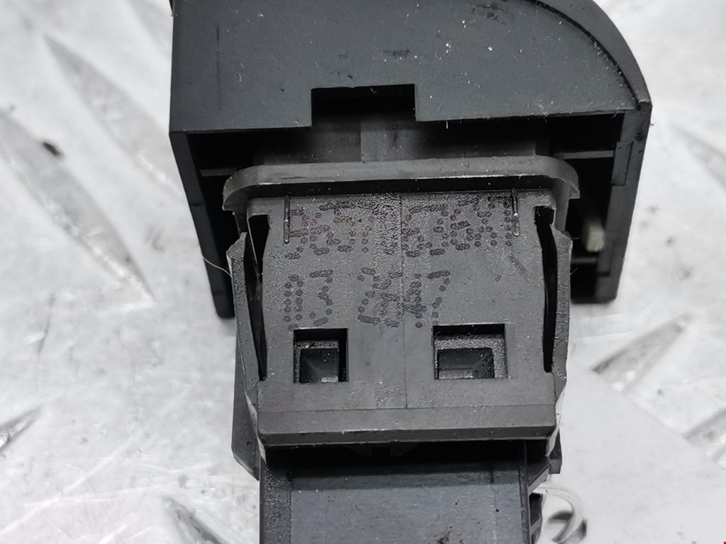 Кнопка центрального замка PEUGEOT 207 2006-2015