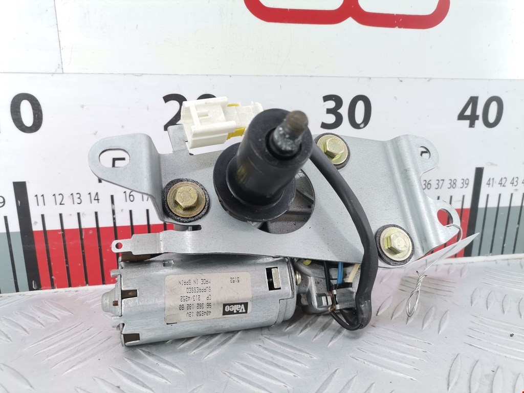 Моторчик стеклоочистителя задний CITROEN Xsara 1997-2000