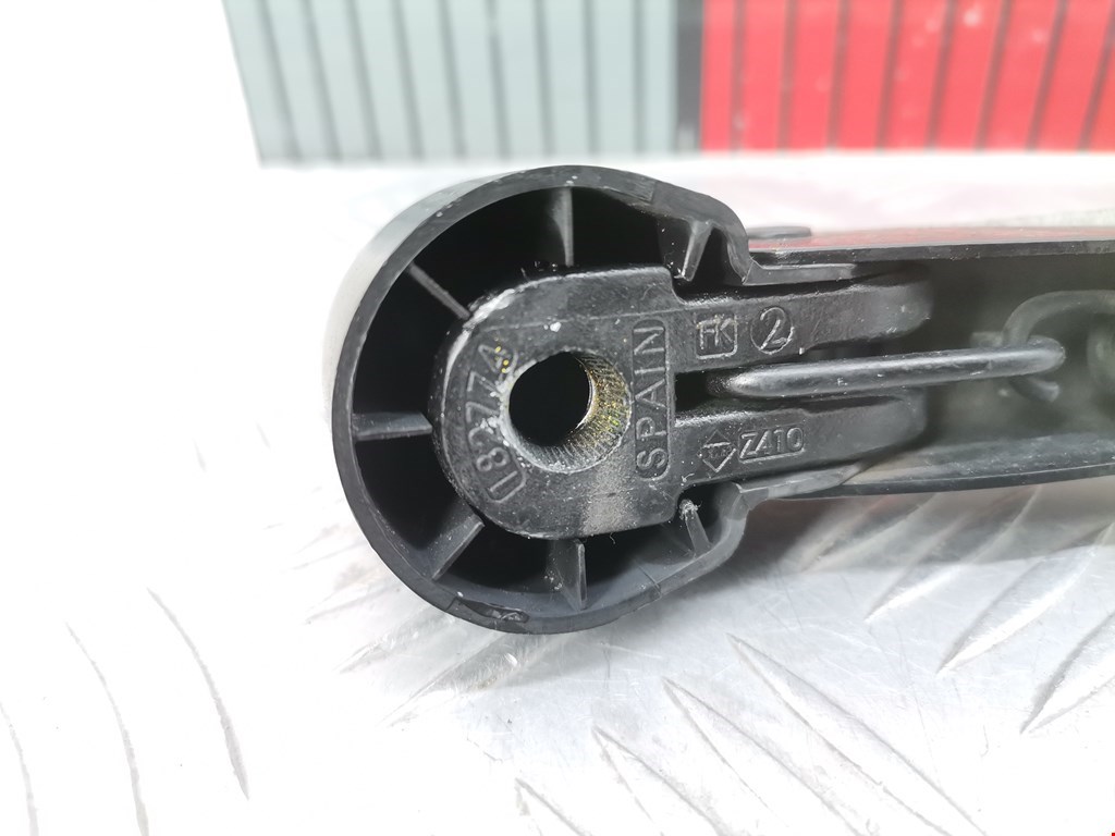 Поводок дворника задний (заднего) CITROEN Xsara 1997-2000