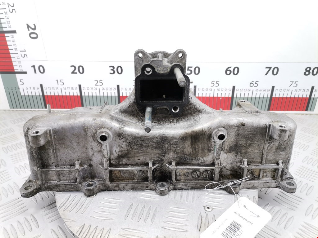 Коллектор впускной Toyota Corolla Verso 2 (2004-2009)