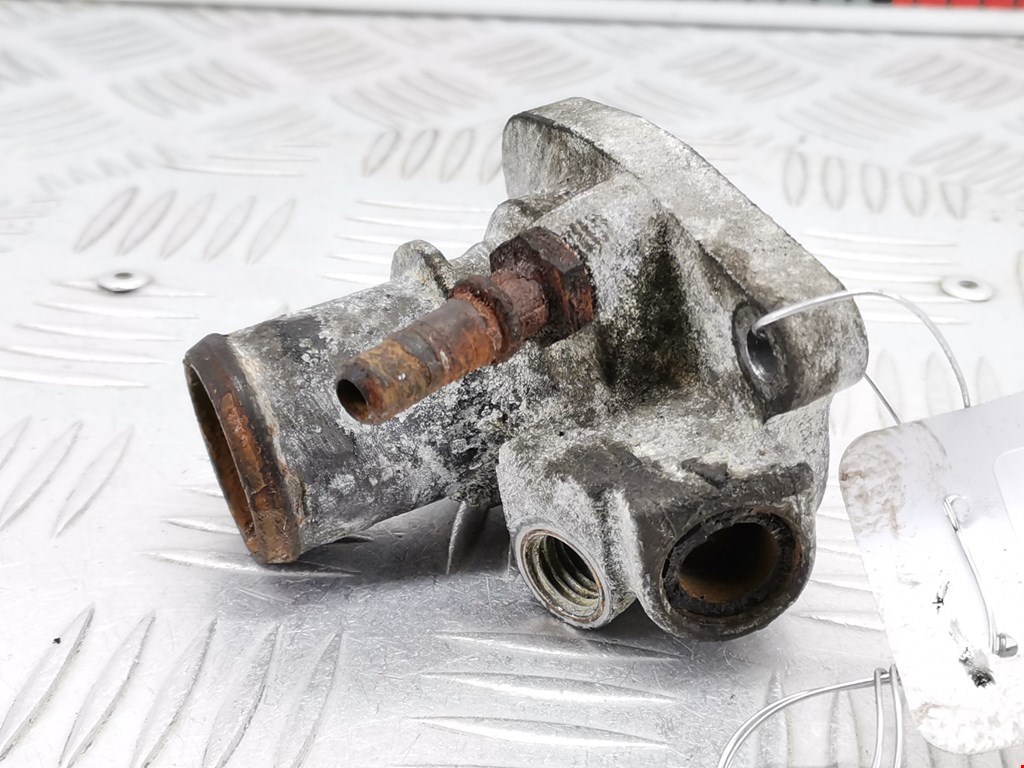 Корпус термостата FIAT Grande Punto 2005-2009